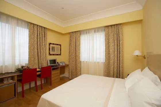 ****  Hotel Plaza Opera Palermo Italy